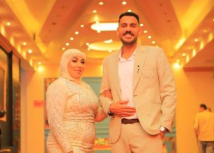 هشام مصطفى يتقدم بالتهنئة لحسين ياسر بمناسبة خطوبته