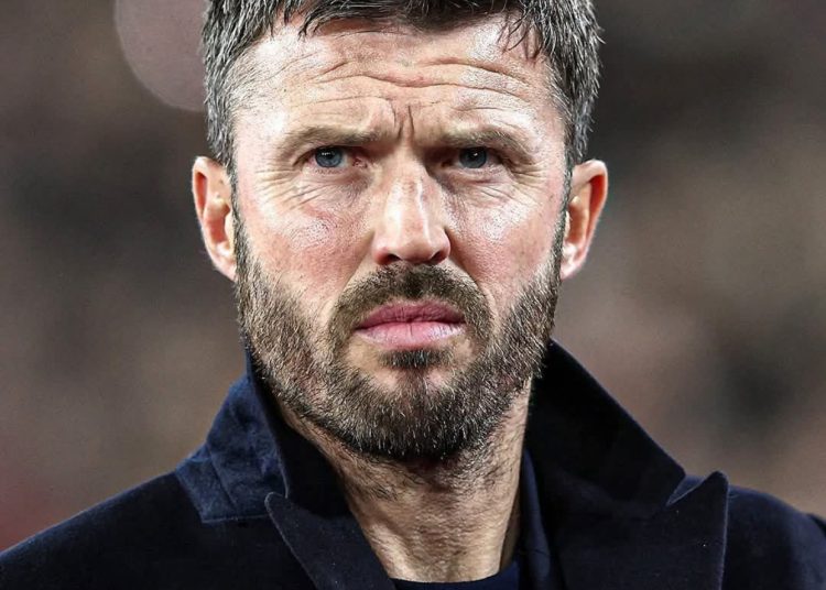 مايكل كاريك يحصد جائزة أفضل مدرب في الدوري الإنجليزي الممتاز