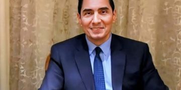 وزير الشباب والرياضة: الإسماعيلي نادٍ كبير والدولة تدعمه