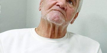 إكرامي الشحات .. بطل داخل وخارج الملعب