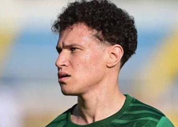 تصعيد جديد داخل زعيم الثغر.. ولاعب سابق يهدد بالقضاء|مستند