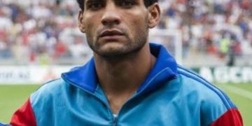 فلاش باك | مجدي طلبة.. نجم من الزمن الجميل