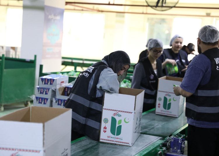 للعام الثاني علي التوالي.. بروتوكول تعاون بين استادات وبنك الطعام لتنفيذ مبادرات خيرية فى رمضان