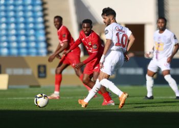المهاجمون يُمطرون الشباك في دوري يلو.. وأبها بلا منافس