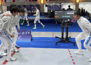 بطولة أوروبا لناشئين المبارزة درامية ومشوقة