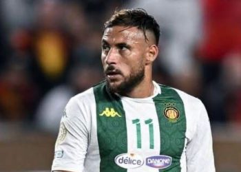 فيفا يوقف يوسف بلايلي لمدة عام بسبب أزمة مع أجاكسيو