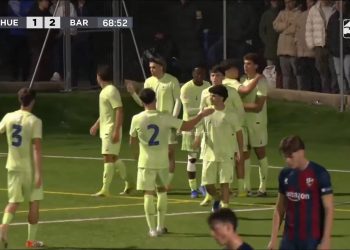حمزة عبدالكريم يسجل أول أهدافه مع برشلونة