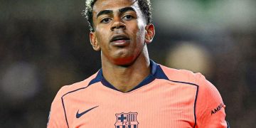 لامين يامال يحطم رقم زائير إيمري ويصبح الأصغر وصولًا إلى 30 مباراة في دوري الأبطال