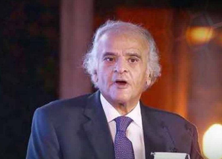 ممدوح عباس .. ينقذ الزمالك