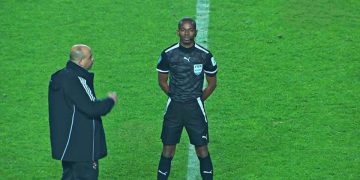 بيان رسمي.. الأهلي يصعّد ضد الحكم السنغالي ويخاطب “كاف”