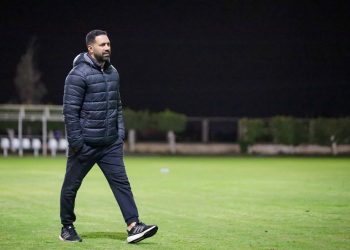 حسني عبد ربه يدعو جماهير الإسماعيلي للتكاتف خلف الفريق