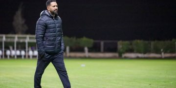 حسني عبد ربه يدعو جماهير الإسماعيلي للتكاتف خلف الفريق