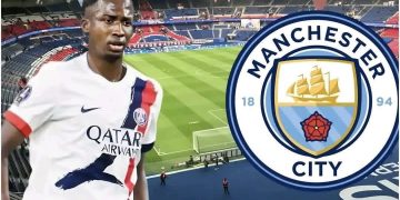 صفقة تبادلية محتملة بين مانشستر سيتي وباريس سان جيرمان