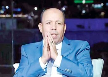 «بدر رجب».. هدوء الحكماء في زمن الجدل