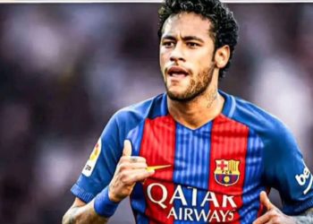 صراع الأرقام في “كامب نو”.. مقارنة تاريخية بين سواريز ونيمار وليفاندوفسكي