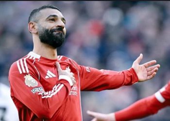 محمد صلاح يواصل كتابة التاريخ في البريميرليج بإنجاز استثنائي جديد
